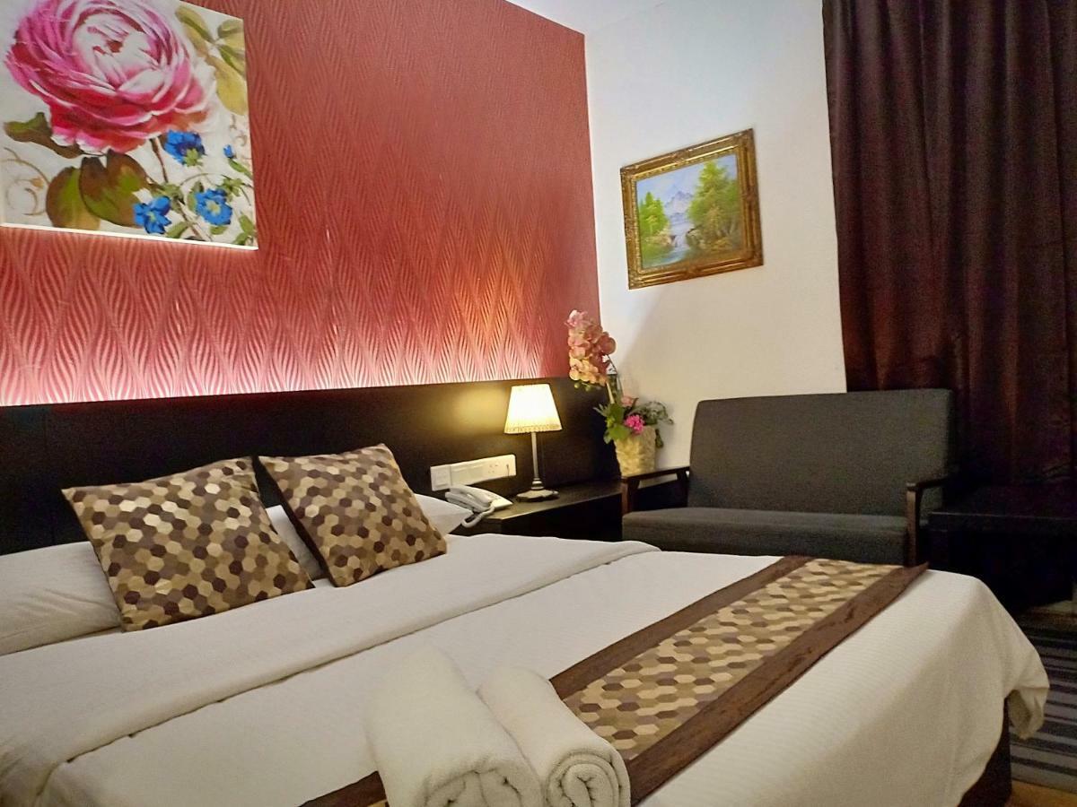 52 The Grace Hotel Muar Zewnętrze zdjęcie
